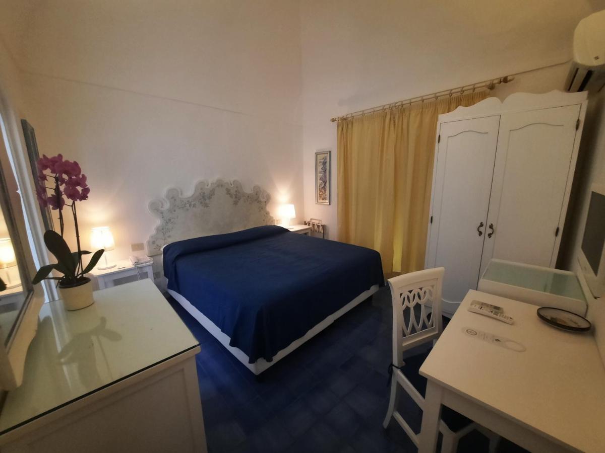Villa La Tartana Позитано Екстериор снимка