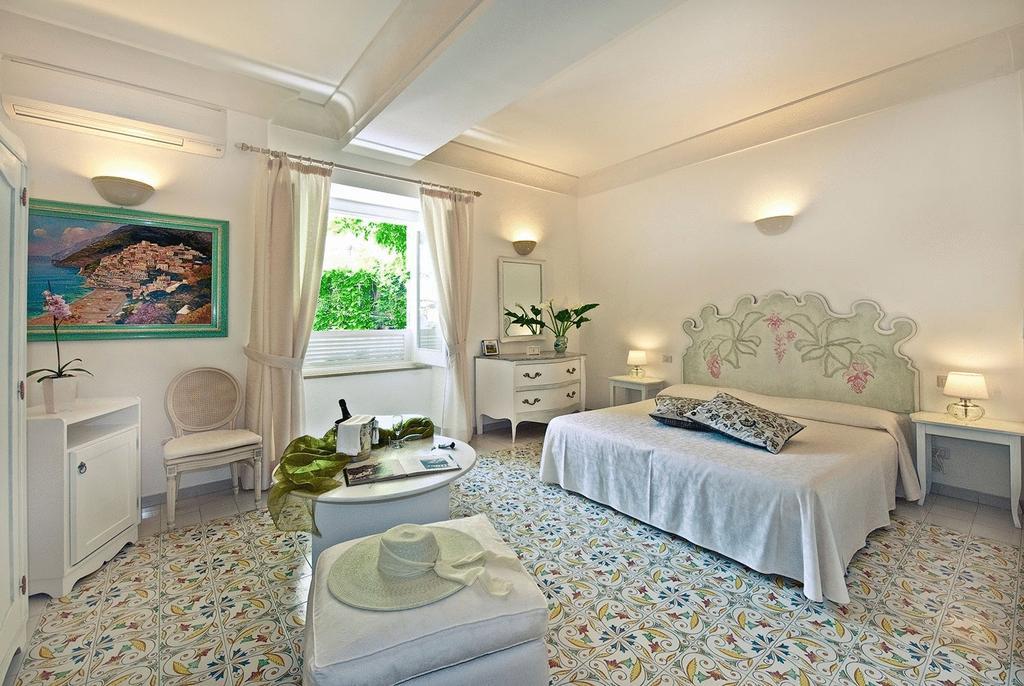 Villa La Tartana Позитано Стая снимка