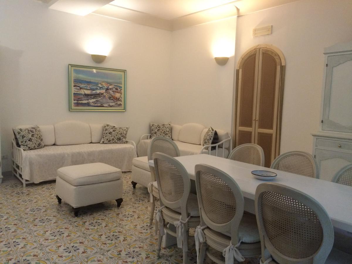 Villa La Tartana Позитано Екстериор снимка